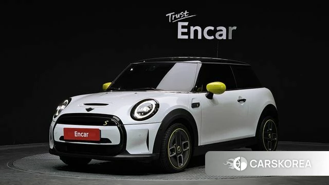 Mini Cooper Electric 2023 Белый из Кореи
