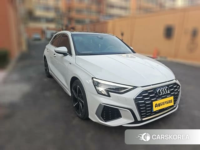 Audi A3 2023 Белый из Китая