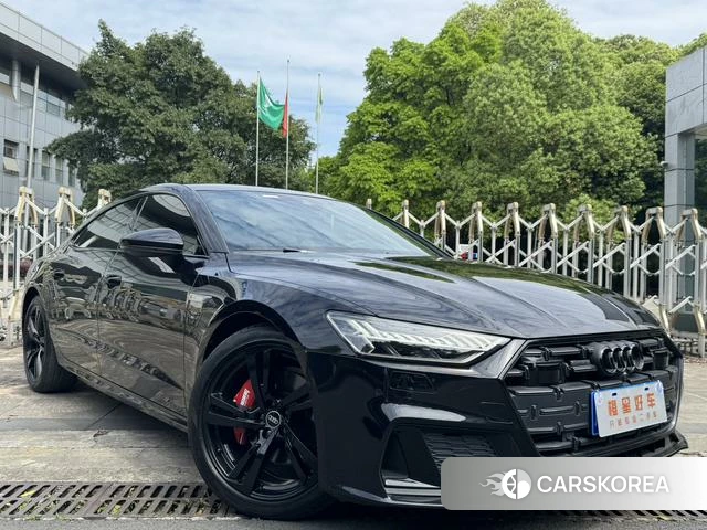 Audi A7L 2023 Черный из Китая