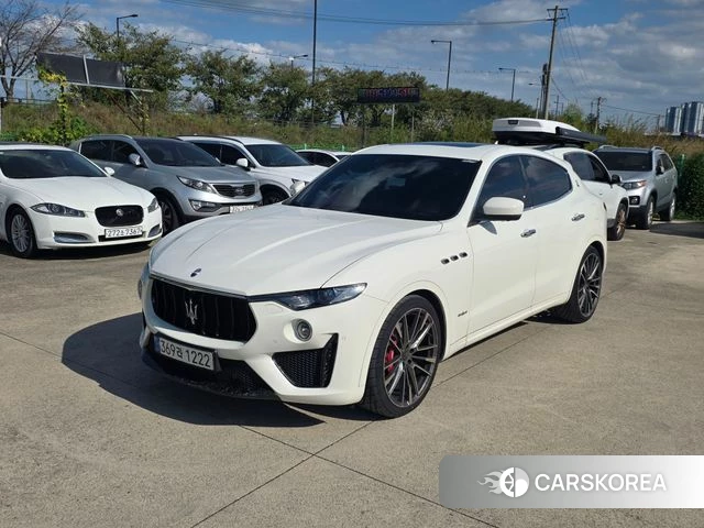 Maserati Levante 2019 Белый из Кореи