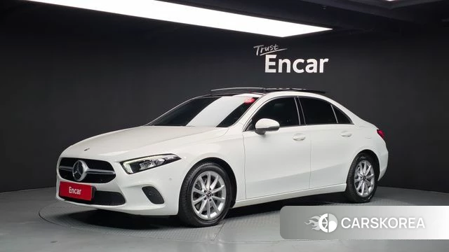 Mercedes-Benz A-Class W177 2020 Белый из Кореи