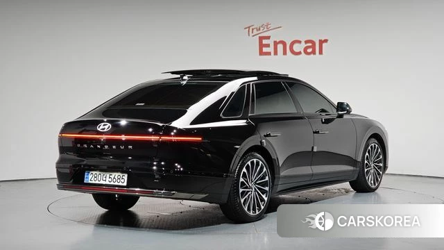 Hyundai Grandeur Hybrid (GN7) 2025 Черный из Кореи