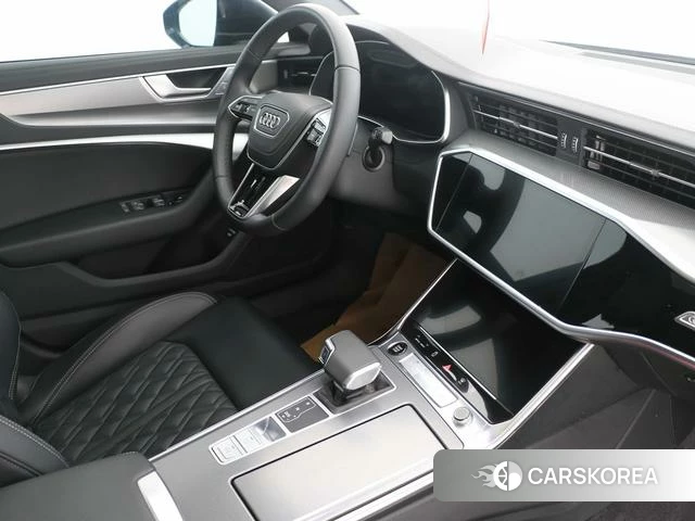 Audi A6L 2025 Черный из Китая