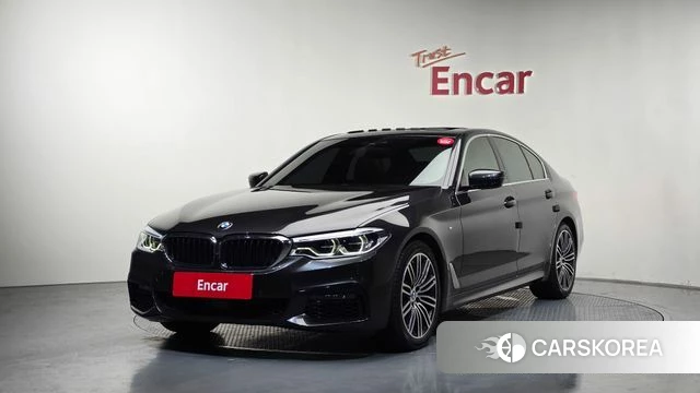 BMW 5 Series (G30) 2019 Серый из Кореи
