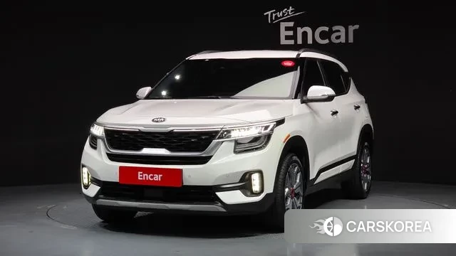 Kia Seltos 2020 Белый из Кореи