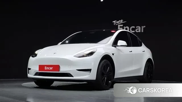 Tesla Model Y 2024 Белый из Кореи
