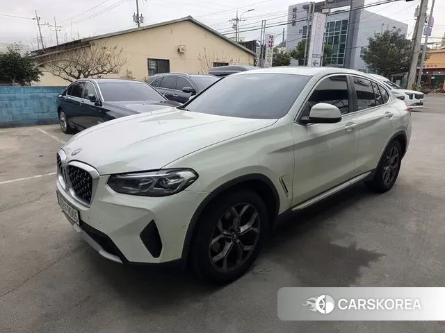 BMW X4 (G02) 2022 Белый из Кореи