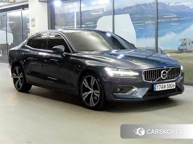 Volvo S60 3rd generation 2021 Синий из Кореи