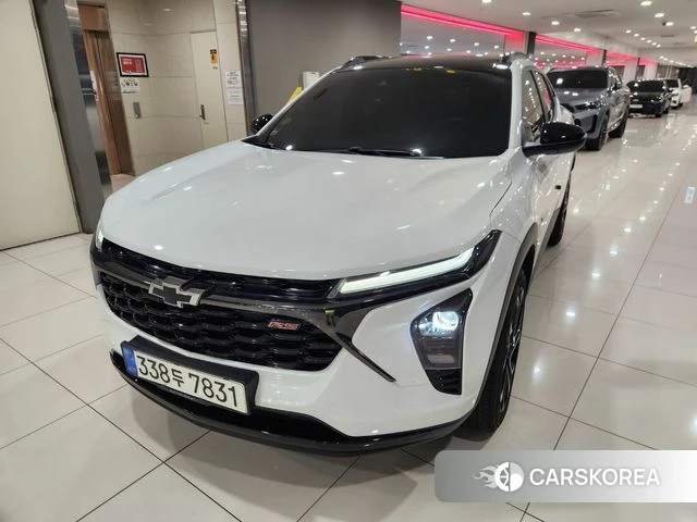 Chevrolet (GM Daewoo) Trax Crossover 2023 Белый из Кореи