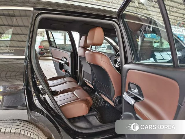 Mercedes-Benz GLB 2022 Черный из Китая