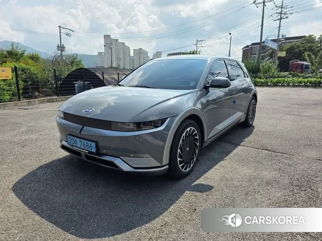 Hyundai Ionic 5 2022 Серебристо-серый из Кореи