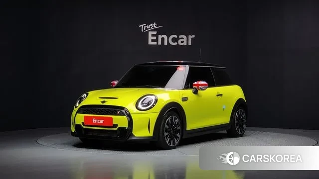 Mini Cooper S 2022 Светло-зеленый из Кореи
