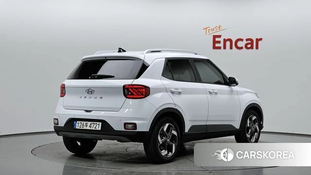 Hyundai Venue 2021 Белый из Кореи