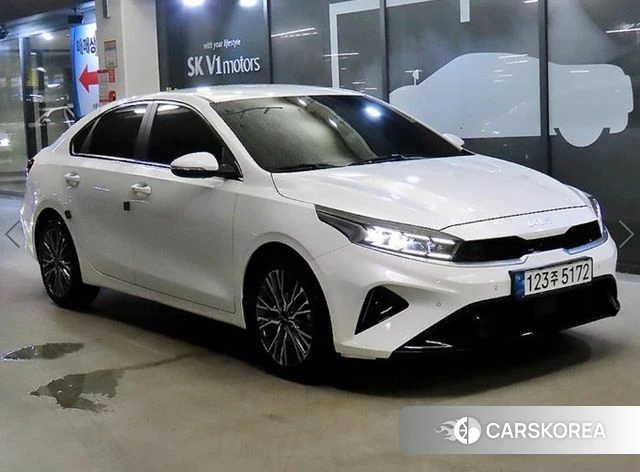 Kia The New K3 2nd generation 2022 Белый из Кореи