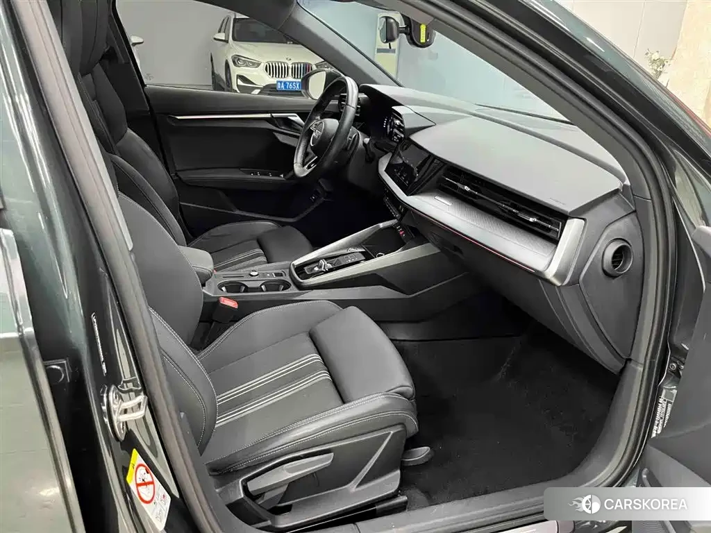 Audi A3 2024 Зеленый из Китая
