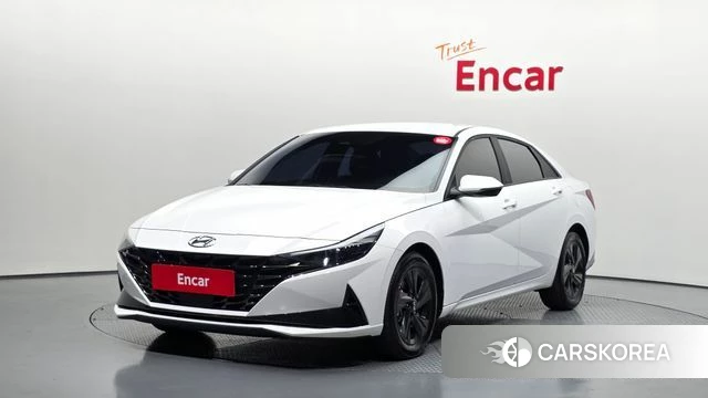 Hyundai Avante Hybrid (CN7) 2023 Белый из Кореи