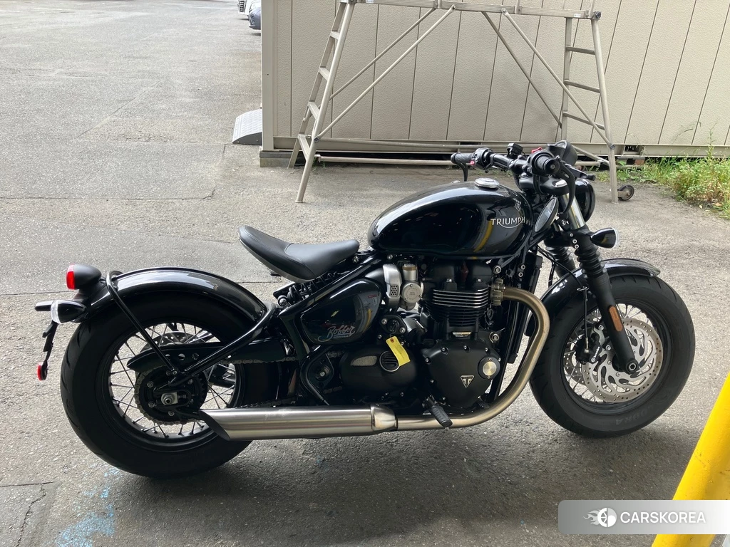 Проданный Triumph BONNEVILLE BOBBER 2022 из Японии