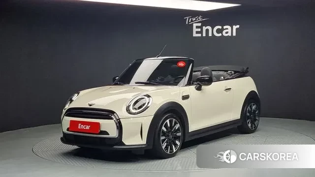 Mini Cooper Convertible 2021 Белый из Кореи