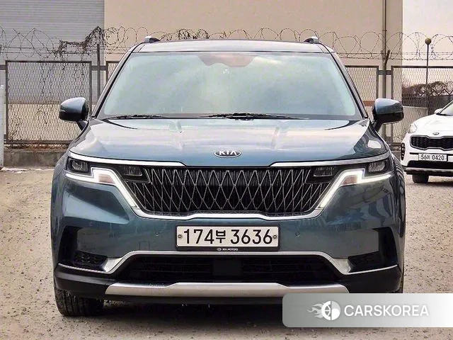 Kia Carnival 4th generation 2020 Темно-зеленый из Кореи