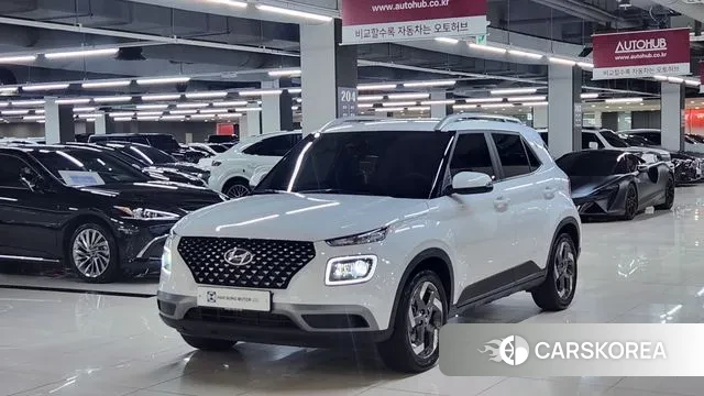Hyundai Venue 2021 Белый из Кореи