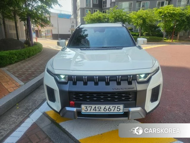 Ssangyong Torres 2022 Жемчужный цвет из Кореи