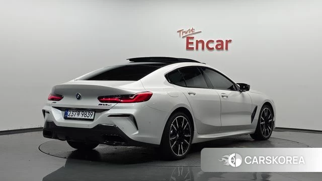 BMW 8 Series (G15) 2025 Белый из Кореи