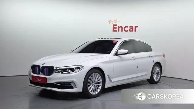 BMW 5 Series (G30) 2019 Белый из Кореи