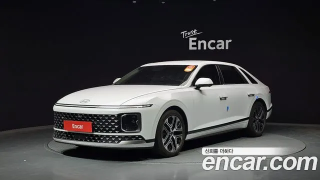 Hyundai Grandeur (GN7) 2022 Белый из Кореи