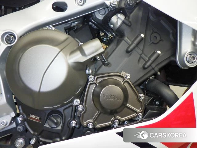 Engine photo