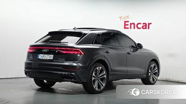 Audi Q8 (4M) 2023 Серый из Кореи