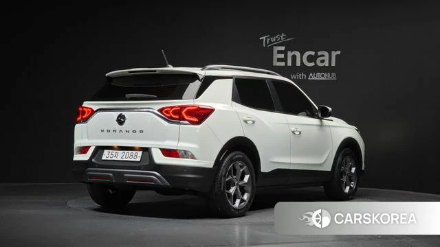 Ssangyong Beautiful Korando 2019 Белый из Кореи