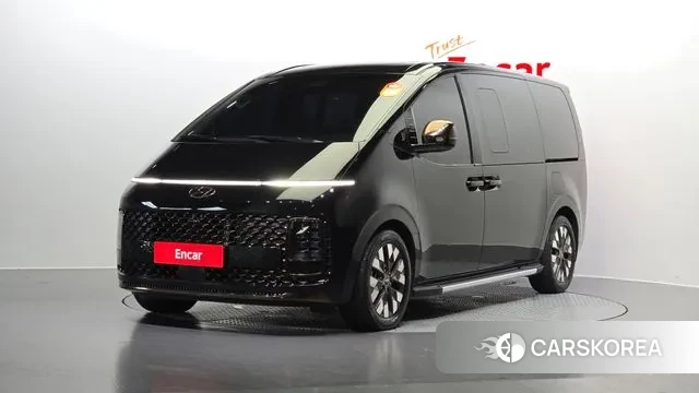 Hyundai Staria 2023 Черный из Кореи