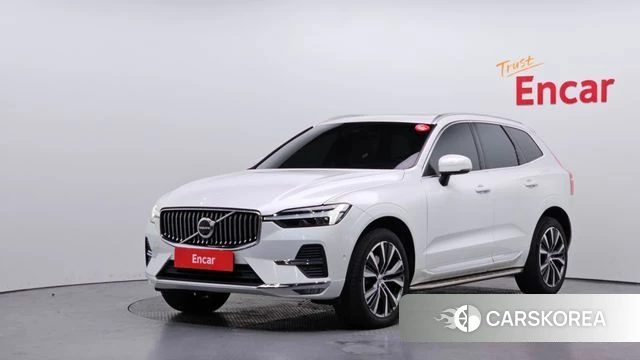 Volvo XC60 second Generation 2022 Белый из Кореи
