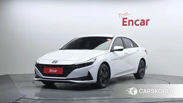 Hyundai Avante (CN7) 2023 Белый из Кореи