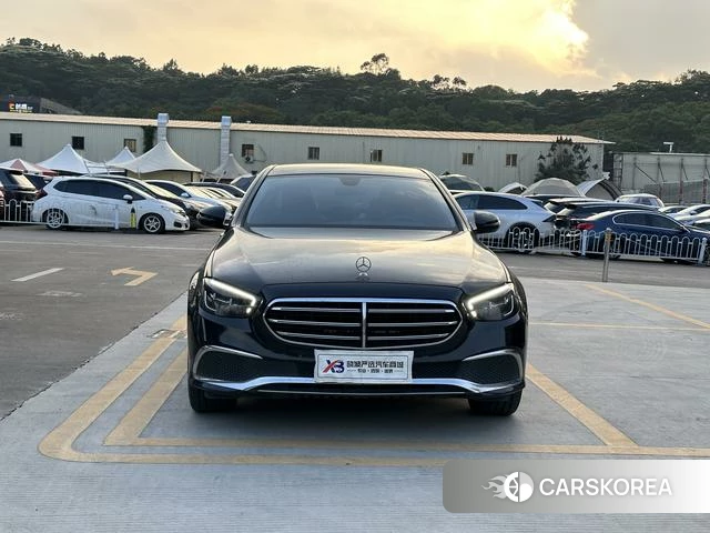 Mercedes-Benz E-class 2021 Черный из Китая