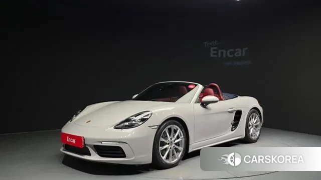 Porsche 718 Boxster 2022 Серебристо-серый из Кореи