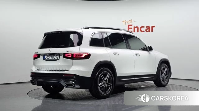 Mercedes-Benz GLB-Class X247 2021 Белый из Кореи