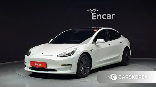 Tesla Model 3 2019 Белый из Кореи