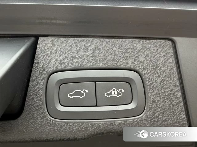 Volvo XC60 2021 Темно-серый из Китая