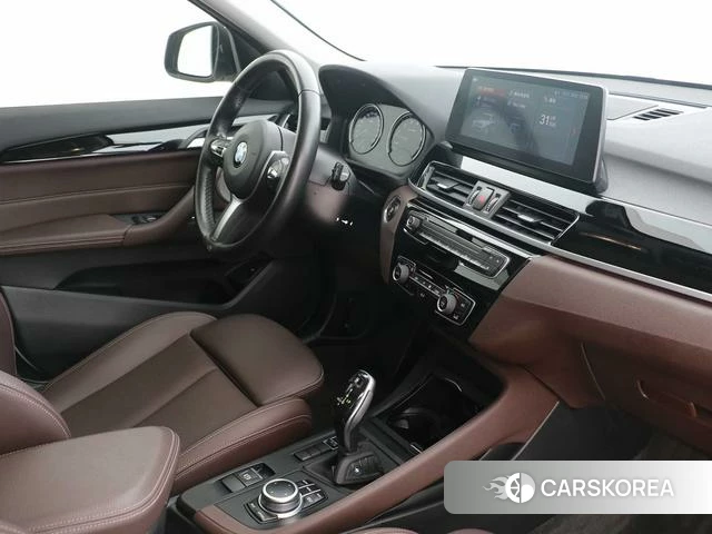 BMW X1 2021 Белый из Китая
