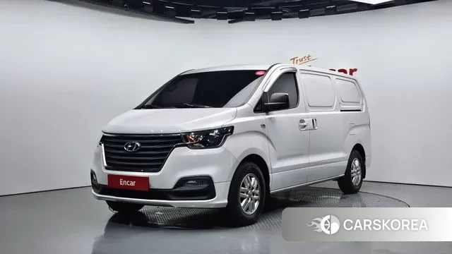 Hyundai The New Grand Starex 2019 Белый из Кореи