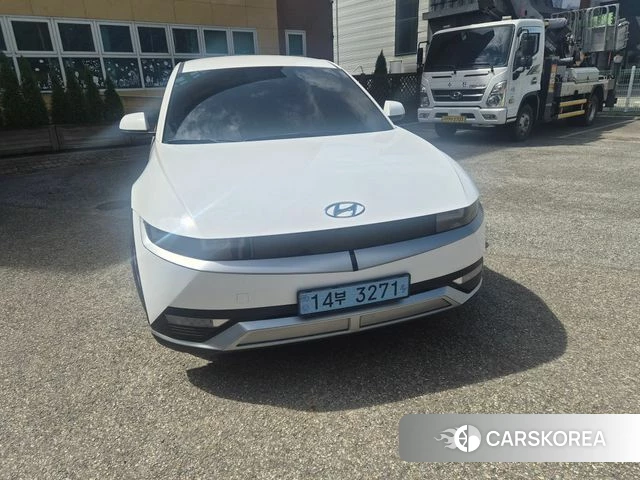 Hyundai Ionic 5 2023 Белый из Кореи