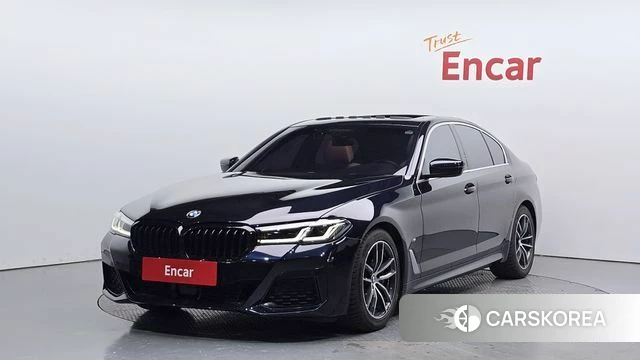 BMW 5 Series (G30) 2022 Черный из Кореи