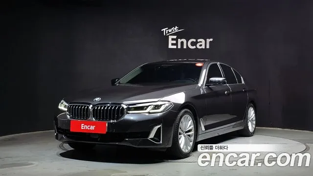 BMW 5 Series (G30) 2020 Черный из Кореи