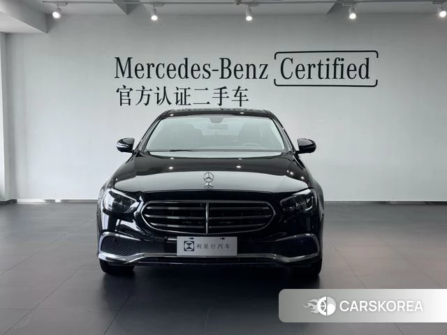 Mercedes-Benz E-class 2022 Черный из Китая