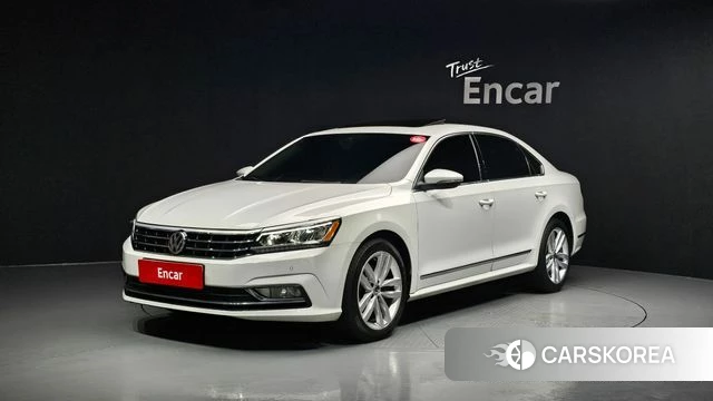 Volkswagen The New Passat 2018 Белый из Кореи