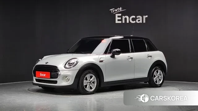 Mini Cooper 2020 Серебряный из Кореи
