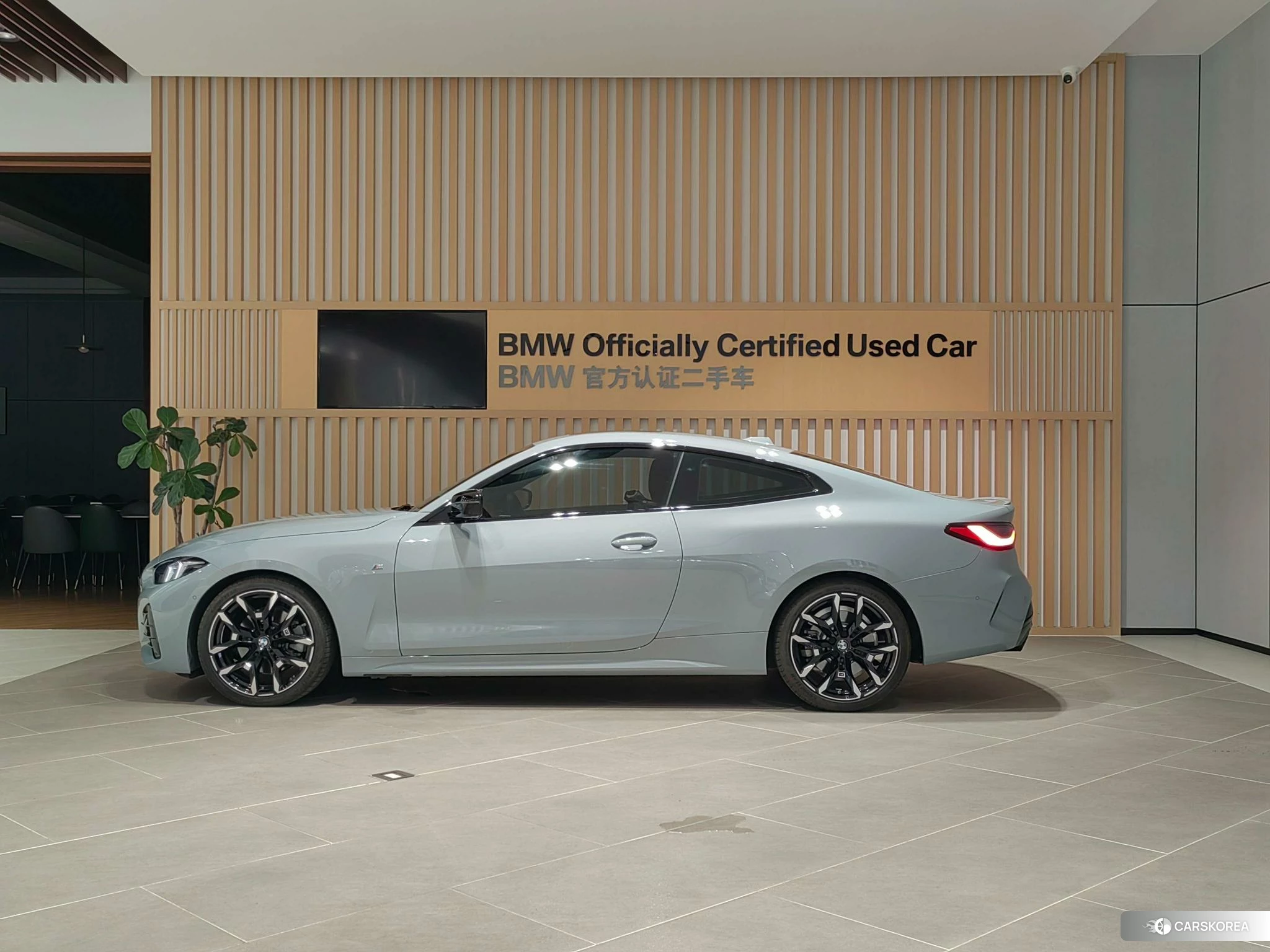BMW 4 series 2024 Серебристо-серый из Китая