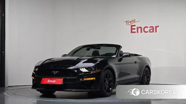 Ford Mustang 2022 Черный из Кореи