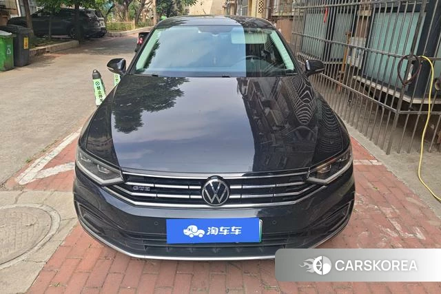 Volkswagen Magotan PHEV 2021 Черный из Китая